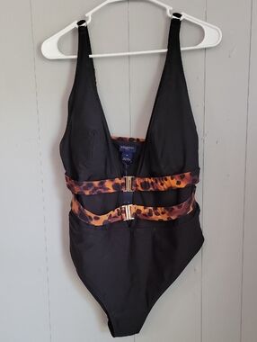 Fox & Royal Swim Women's One Piece Swimsuit Black Animal Print